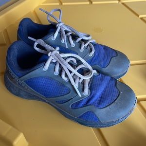 Merrell kids size 2.0 M-ALTALIGHT LOW